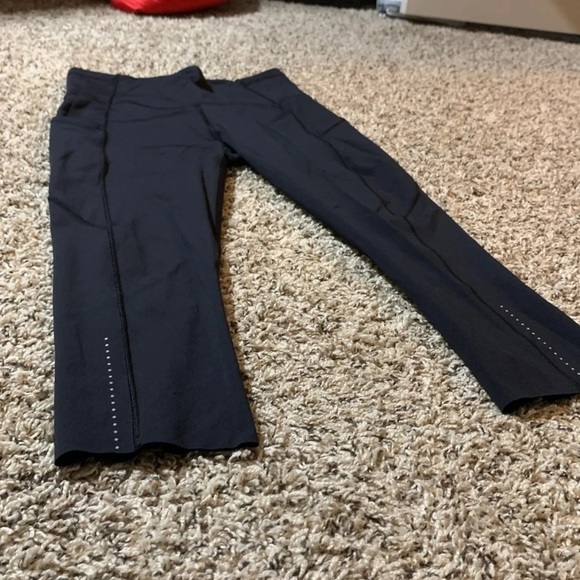 GUC lululemon fast and free crops - Picture 3 of 7